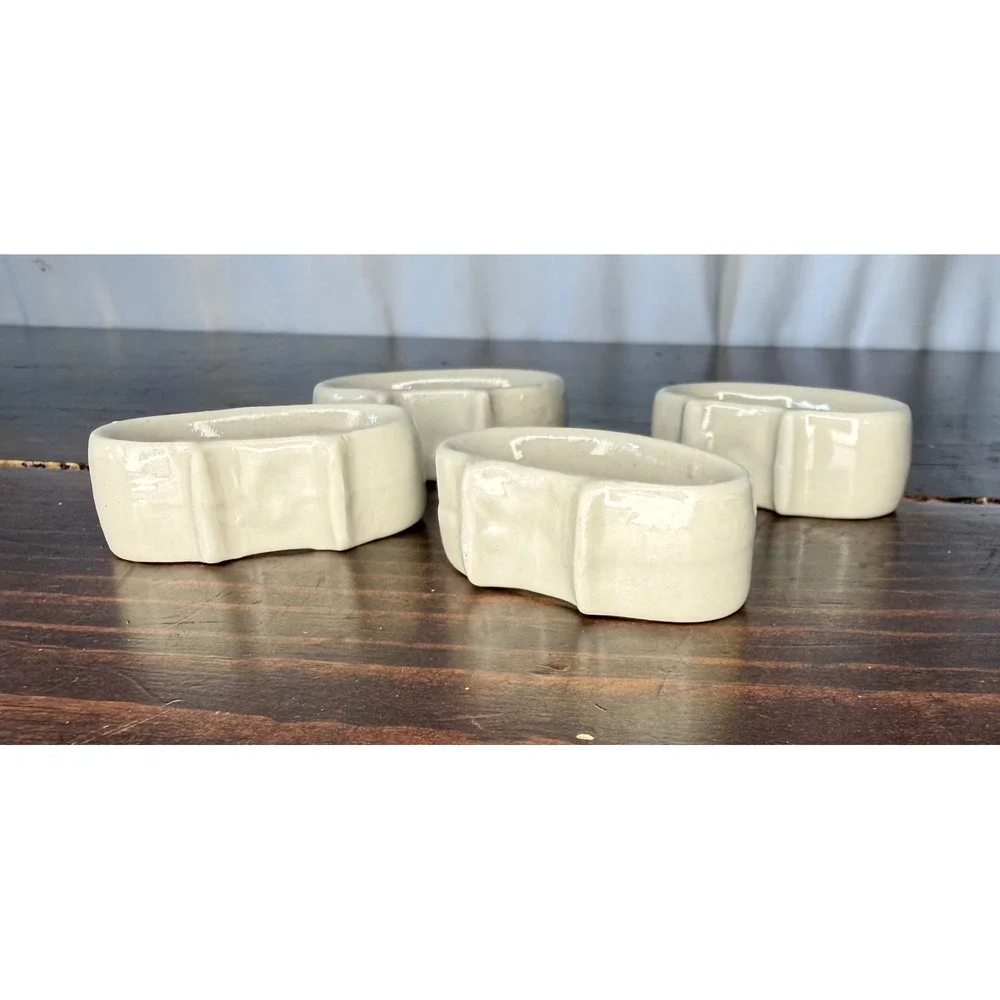 VTG Tienshan Ceramic Pig Pals Napkin Rings Set of 4 Cottagecore Cream Blue
